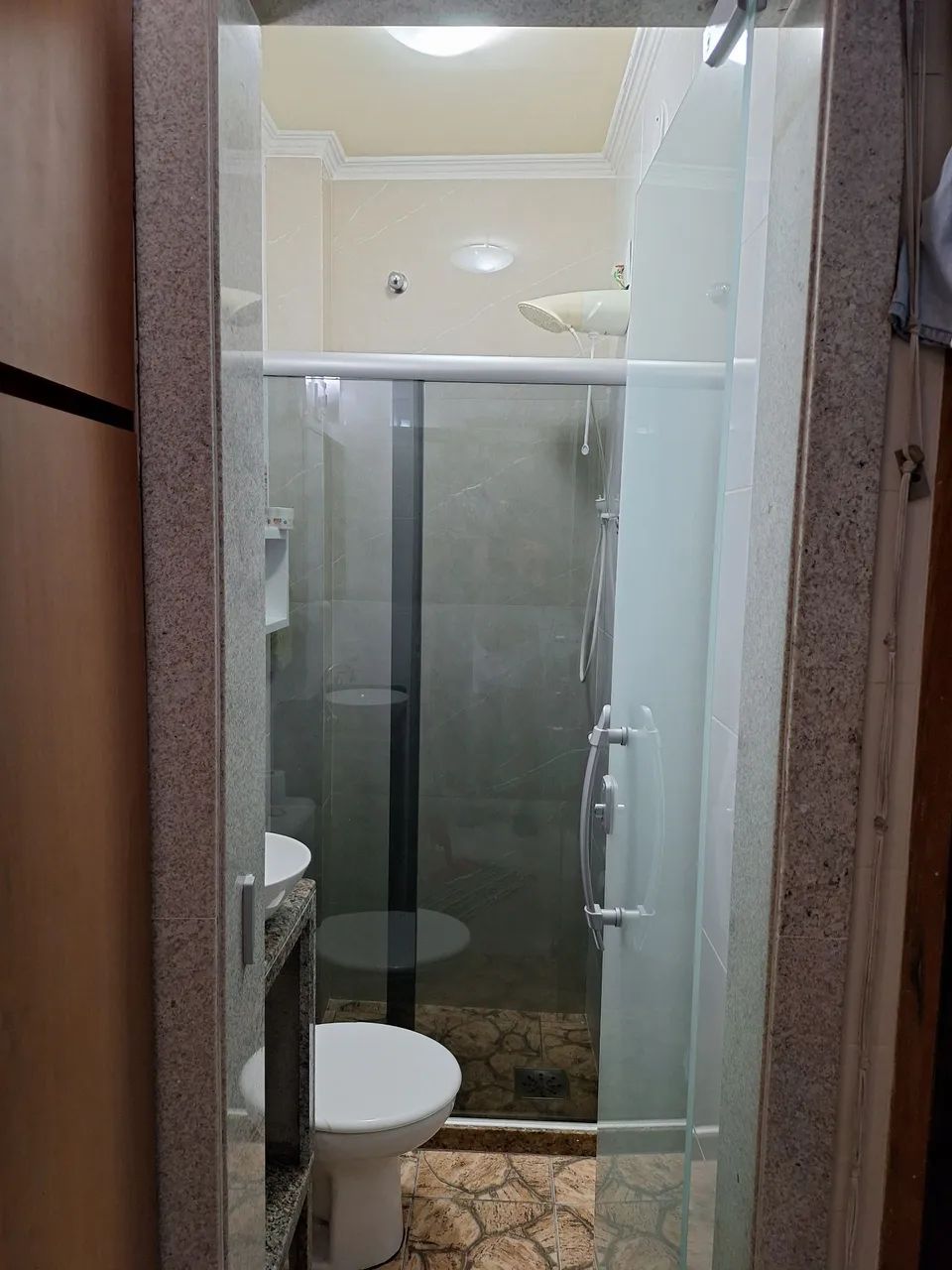 Construção civil e reformas em geral.
