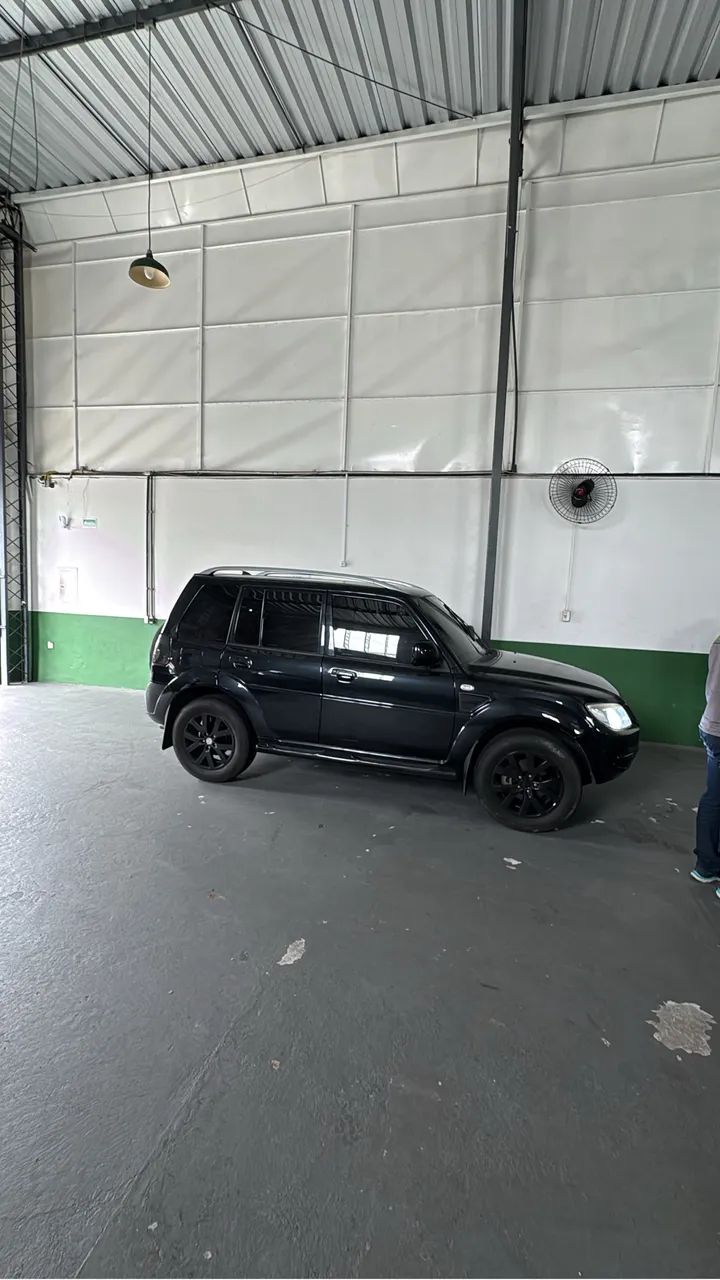 Mitsubishi Pajero 2013