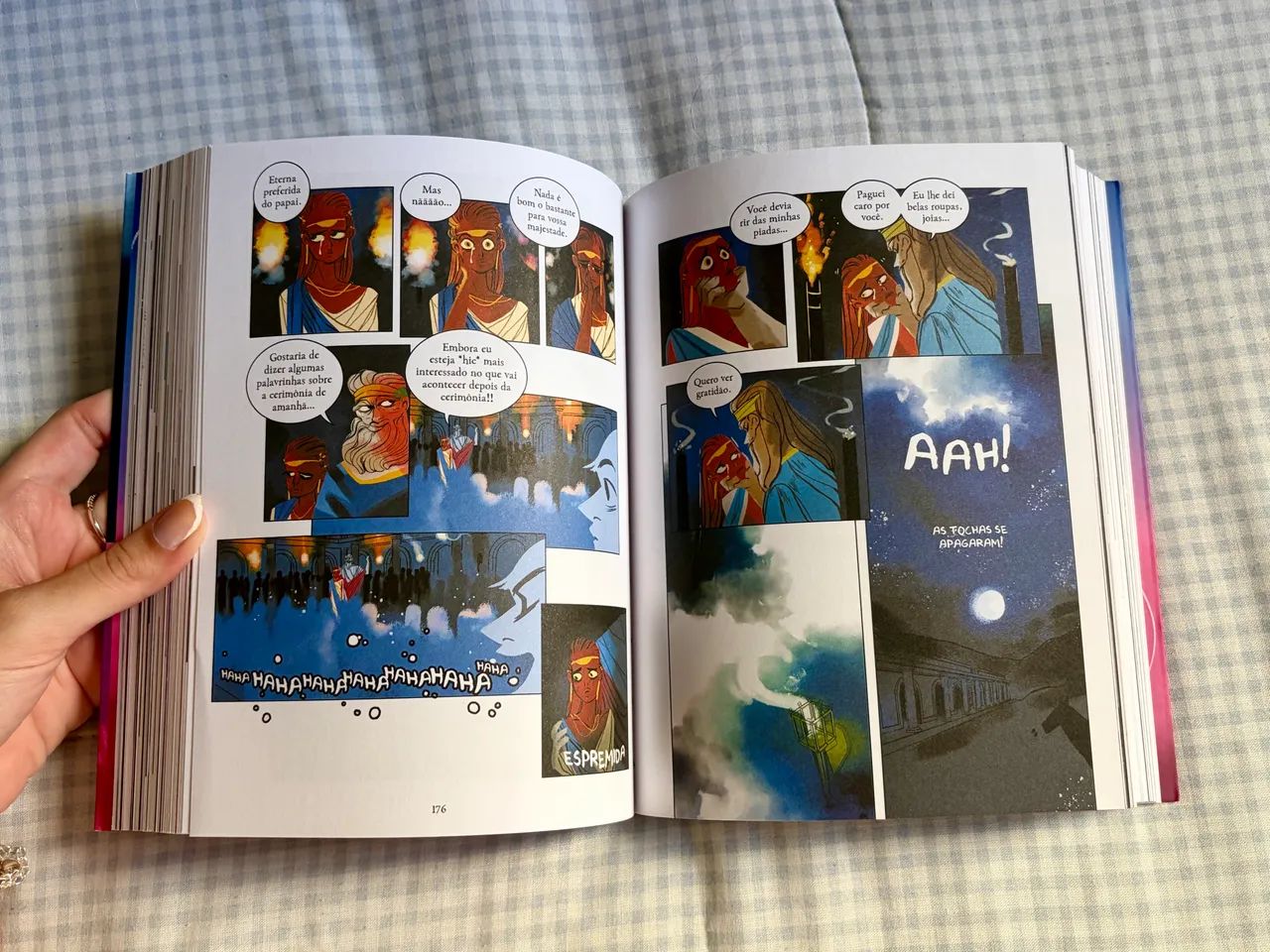 lore olympus volume 1 - rachel smythe - Foto 2