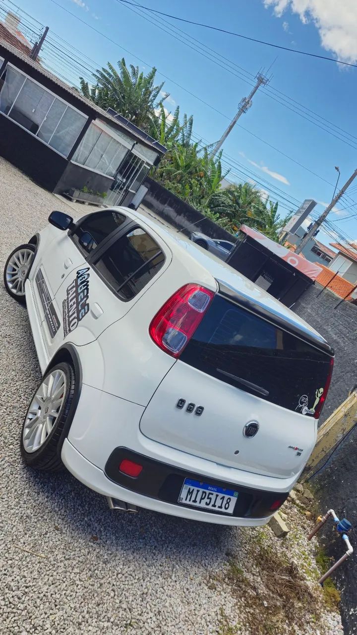 Fiat Uno Sporting 1.4 EVO Fire Flex 8V 4P 2012 - Foto 5