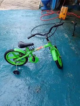 Bicicleta infantil aro 12 - Foto 2