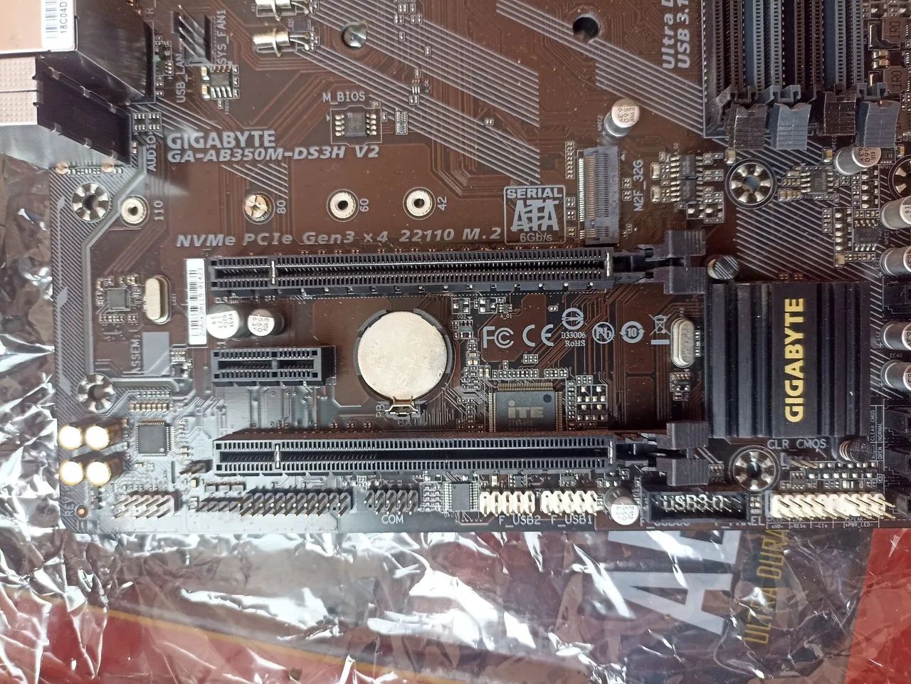 Placa mãe Gigabyte AB350M V2 AM4 - Foto 4