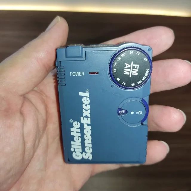 Mini Radio - AM e FM - Gillette SensorExcel - À pilhas