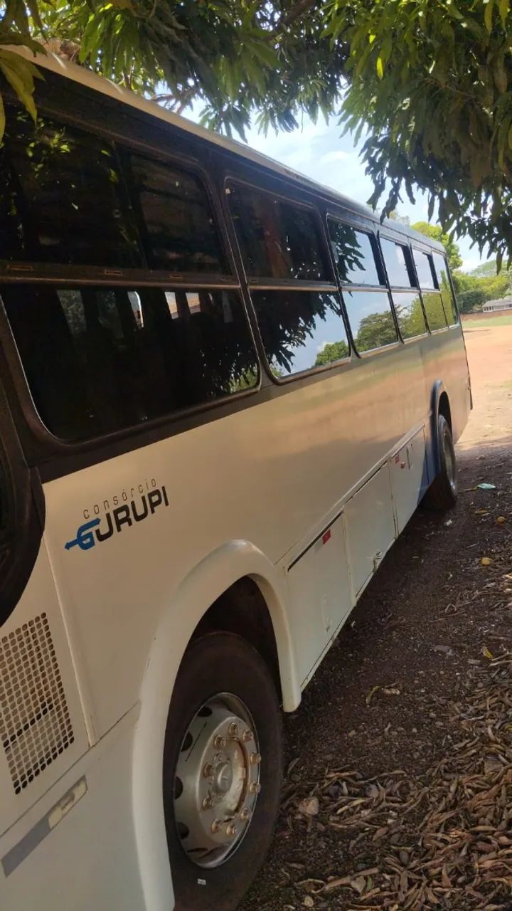 Ônibus Mercedes 