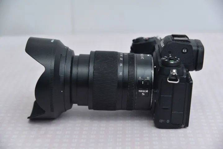 Só o Corpo Nikon Z 6ii Ftz 24-70mm F/4 Sem Espelho Cor Preto