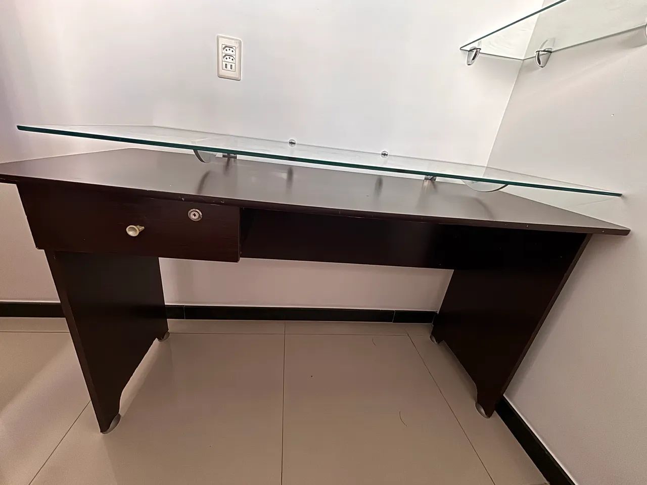 Escrivaninha  - Foto 2