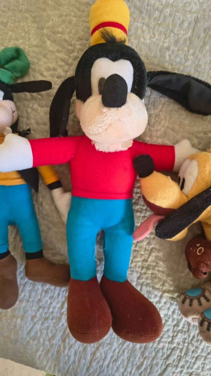 Lote pelúcia Pluto e Pateta Disney  - Foto 2