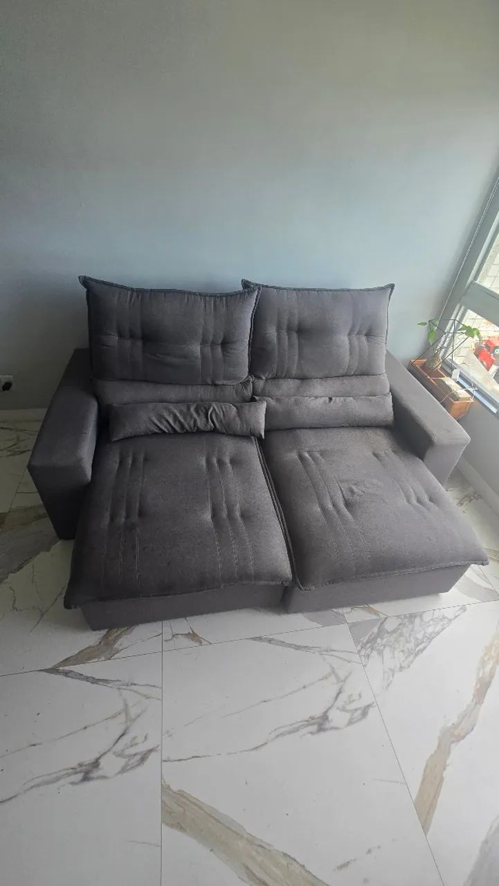 Sofá retrátil cinza 2.40m