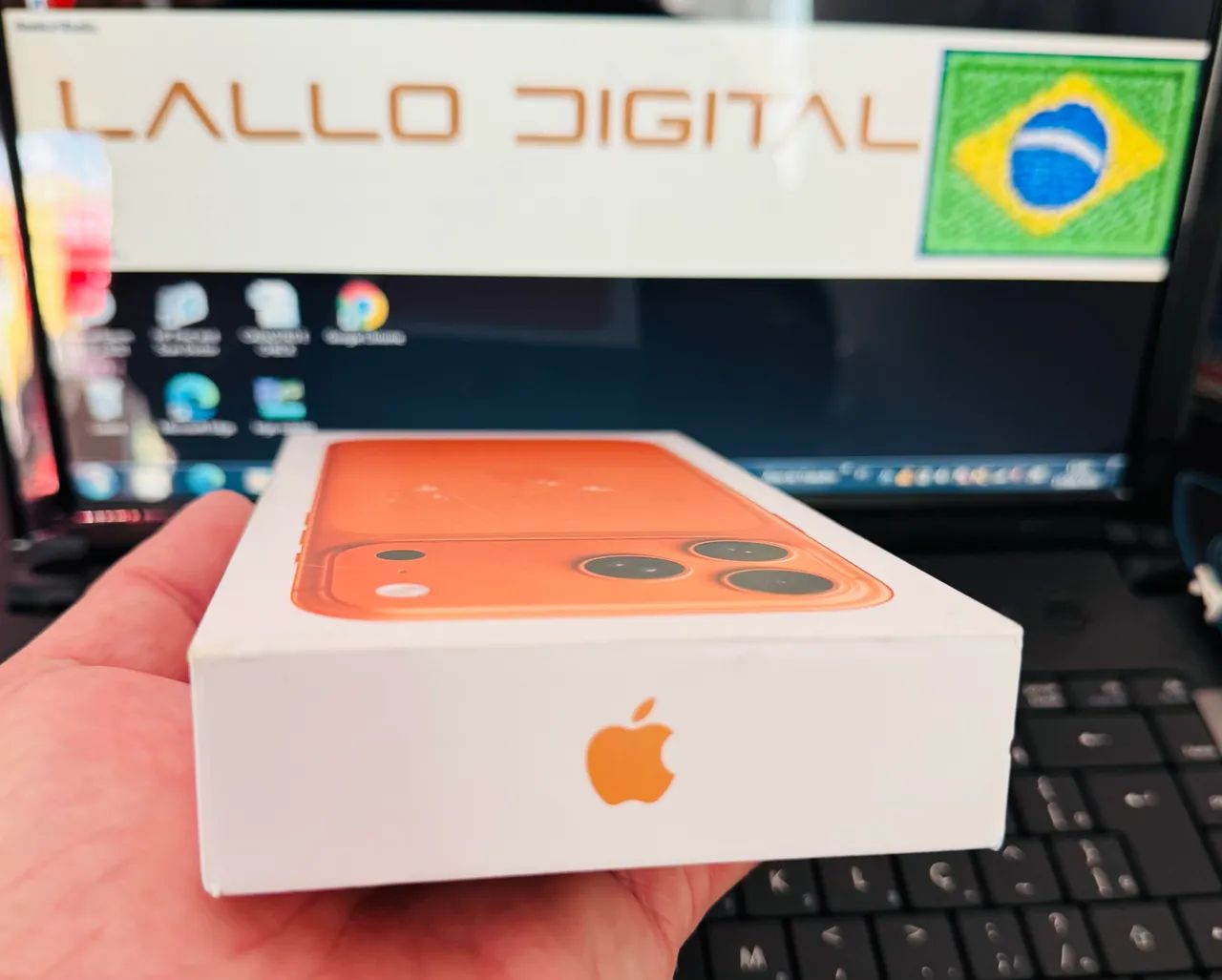 iPhone 17 Pro Max 256GB Laranja  - Foto 3