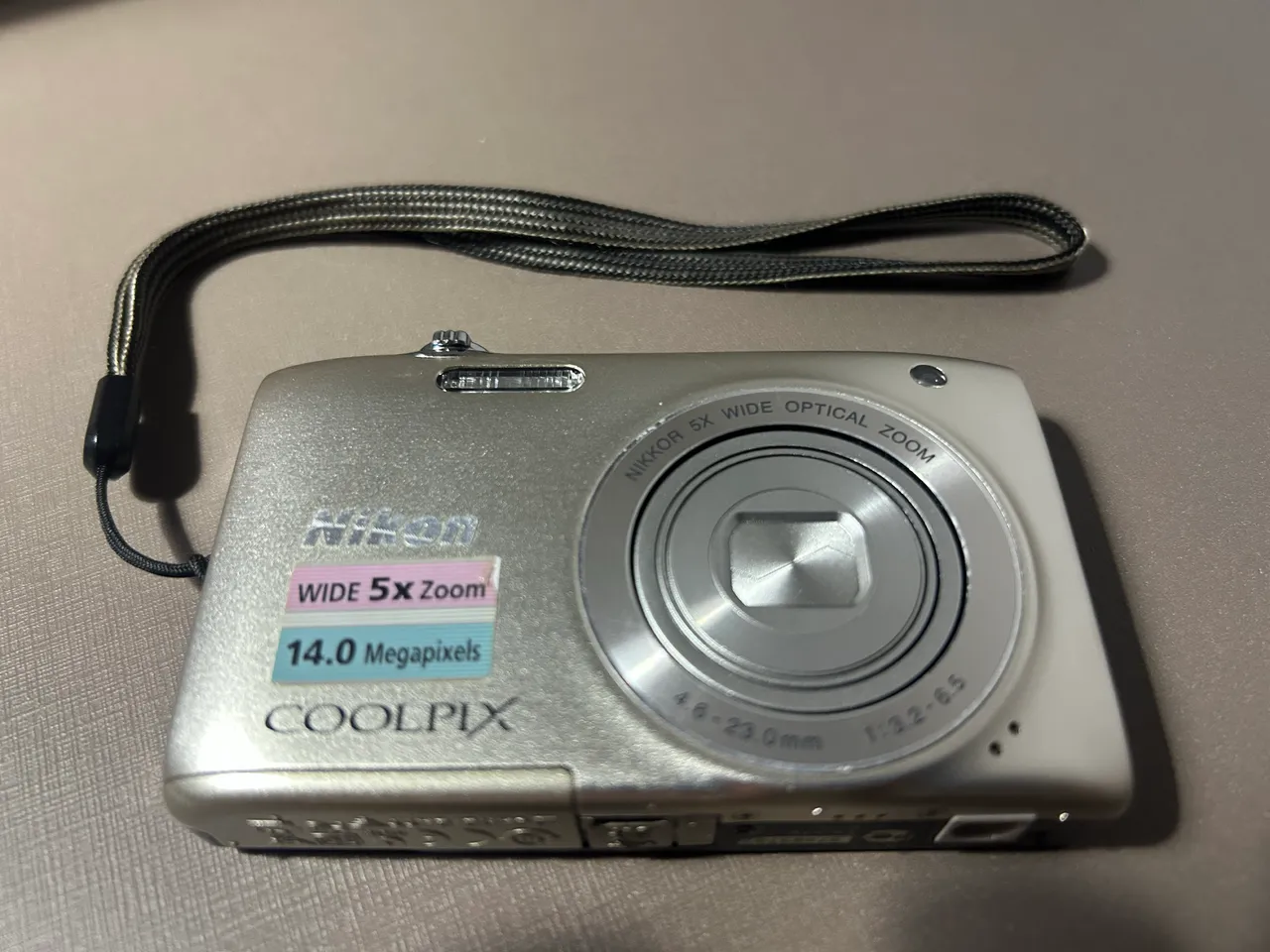NIKON COOLPIX S8000 BLACK 10X WIDE COMPA 220,00 - Câmeras e