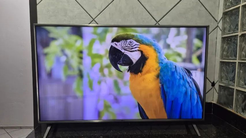 Smart TV LG 50? 4K UHD + Magic Remote - Perfeito Estado