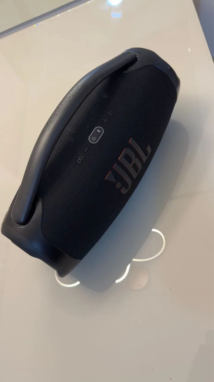 JBL boombox 3