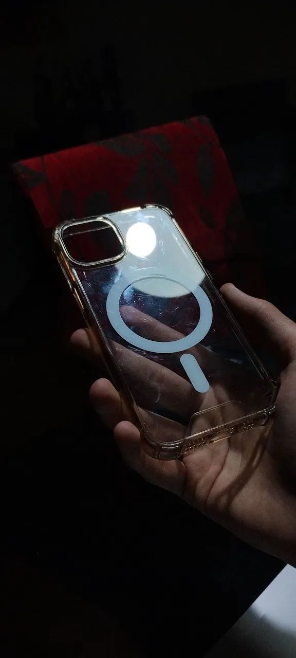 Capinha cor Gold magsafe,iPhone 13/14 - Foto 2
