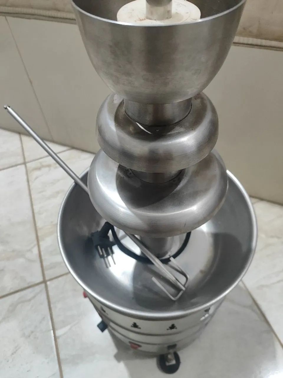  Cascata de Chocolate (Precisa de manutenção  - Foto 2