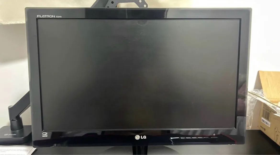 Monitor LG 22 FULLHD