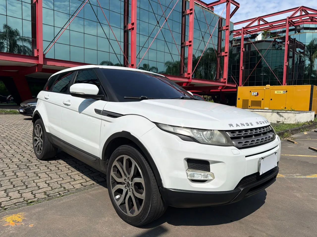 Land Rover Range Rover Evoque Pure 2.0 Aut. 5P 2013
