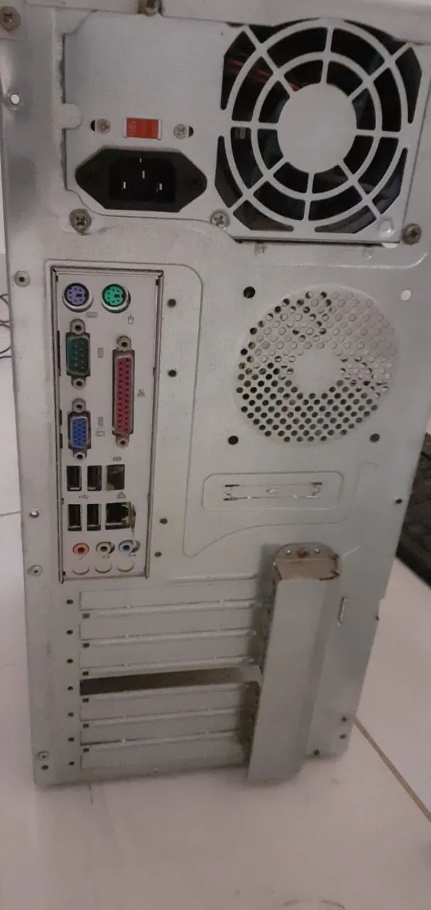 Computador usado, Windows XP, com CPU, teclado, mouse e estabilizador, sem monitor - Foto 3