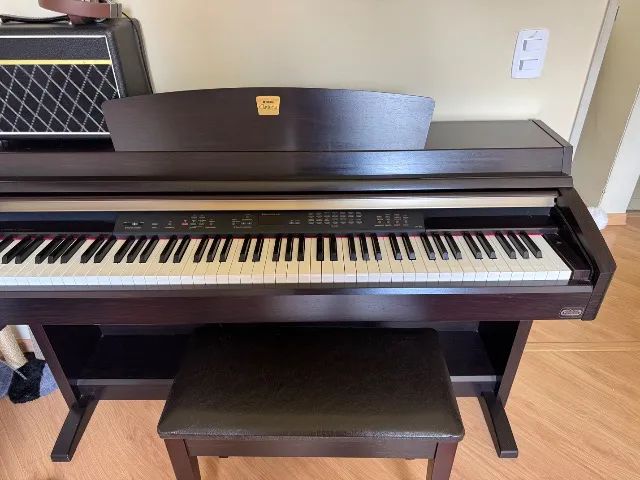 Yamaha clavinova clp-230 piano digital - Instrumentos musicais
