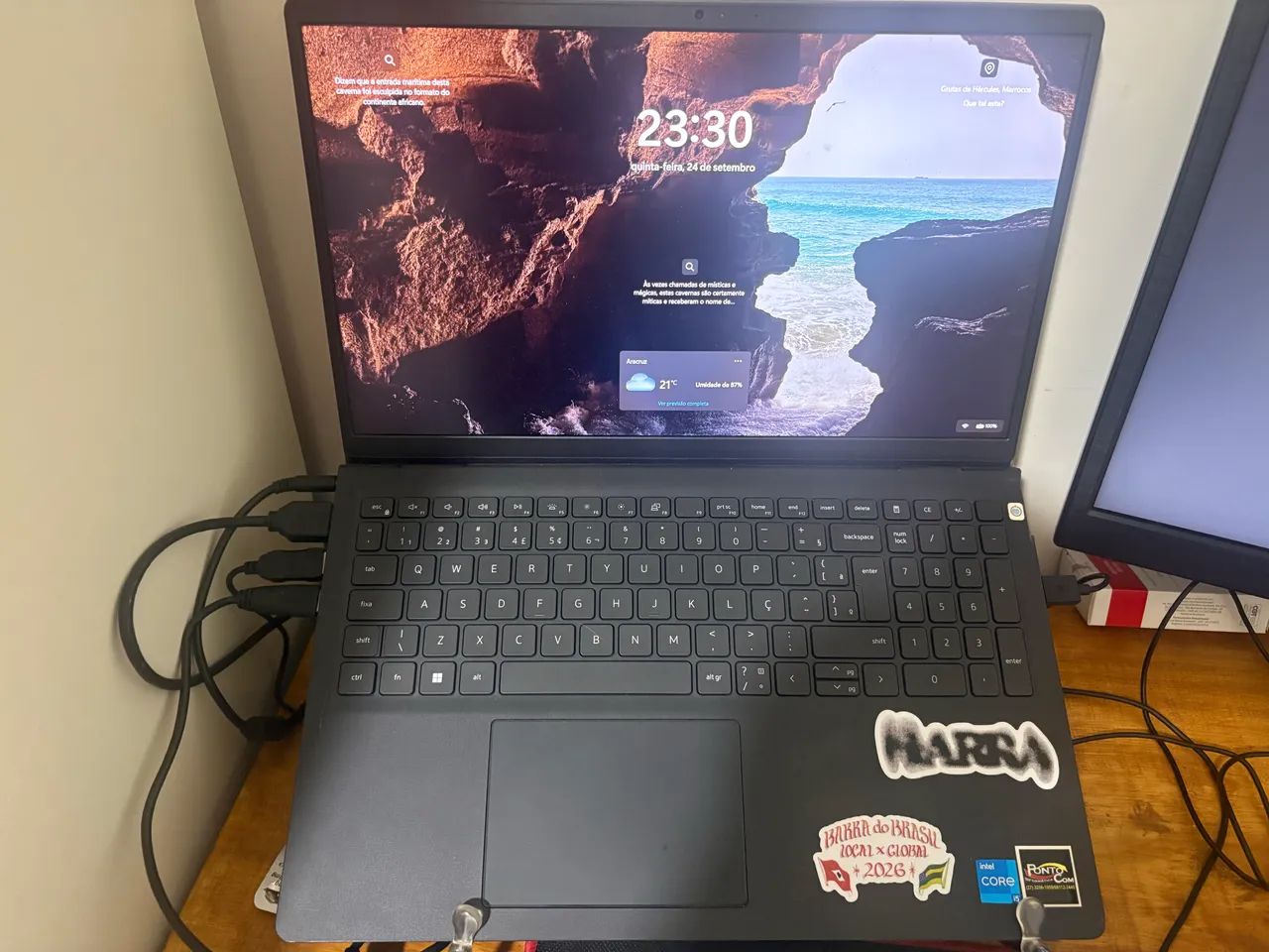 Dell vostro 3520