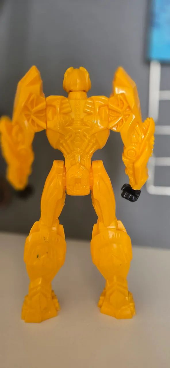 transformers titan bumblebee - Foto 2