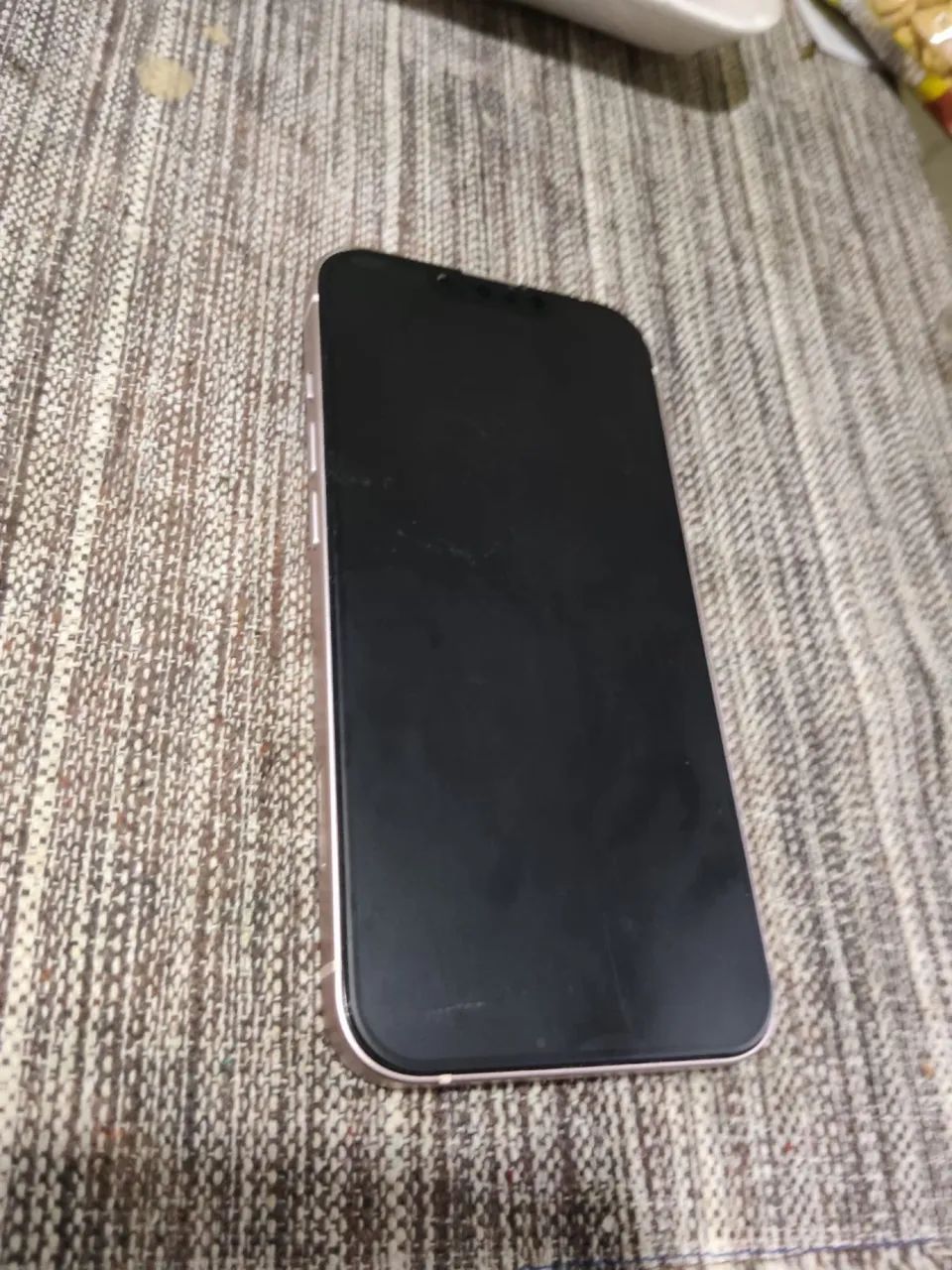 iPhone 13 rose 