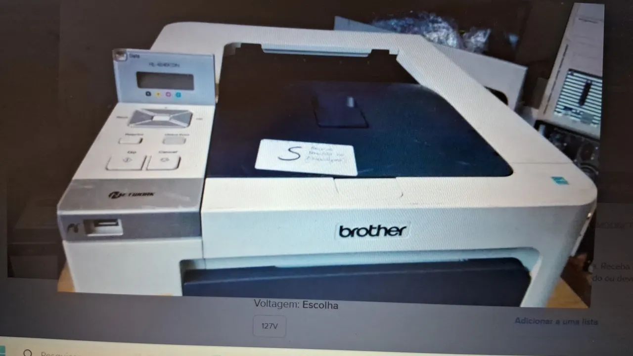 Impressora Multifuncional Brother com falha.