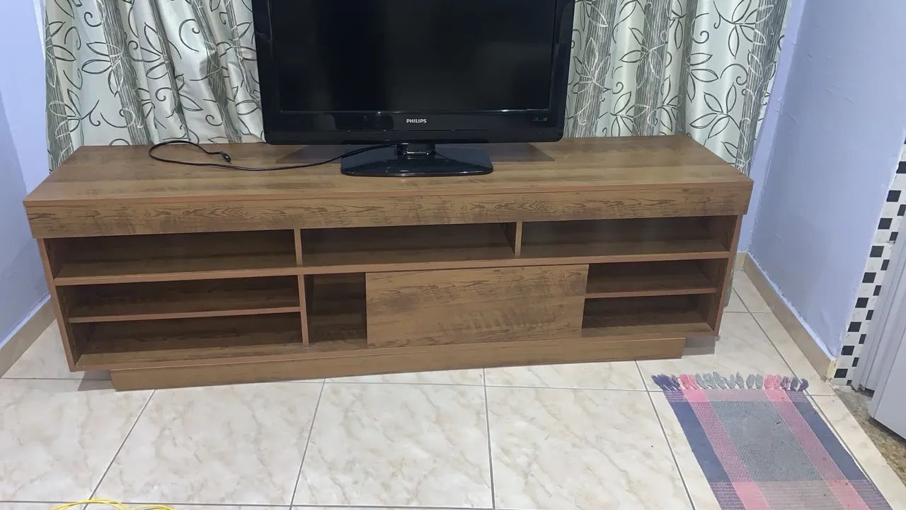 Rack Amadeirado Moderno Impecável (Desapego) - Foto 2