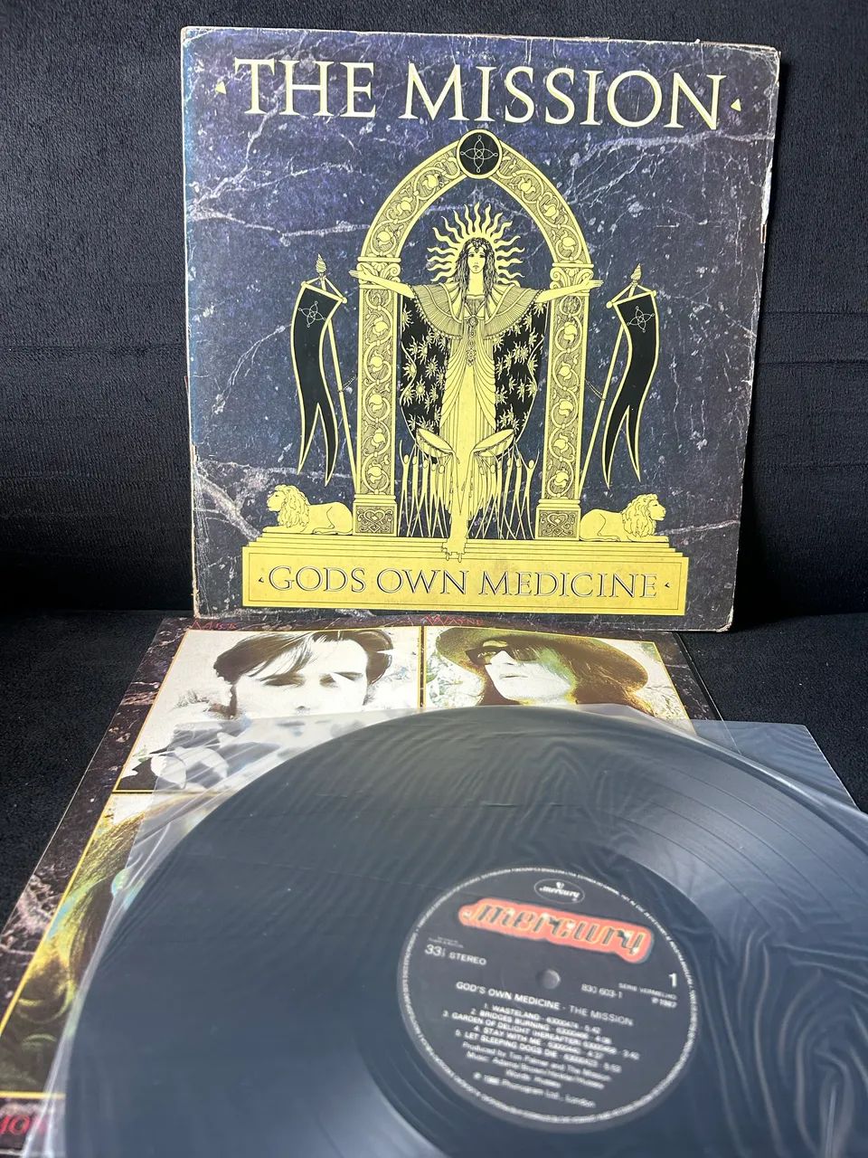 Vinil Lp The Mission - Gods One Medicine - Foto 3