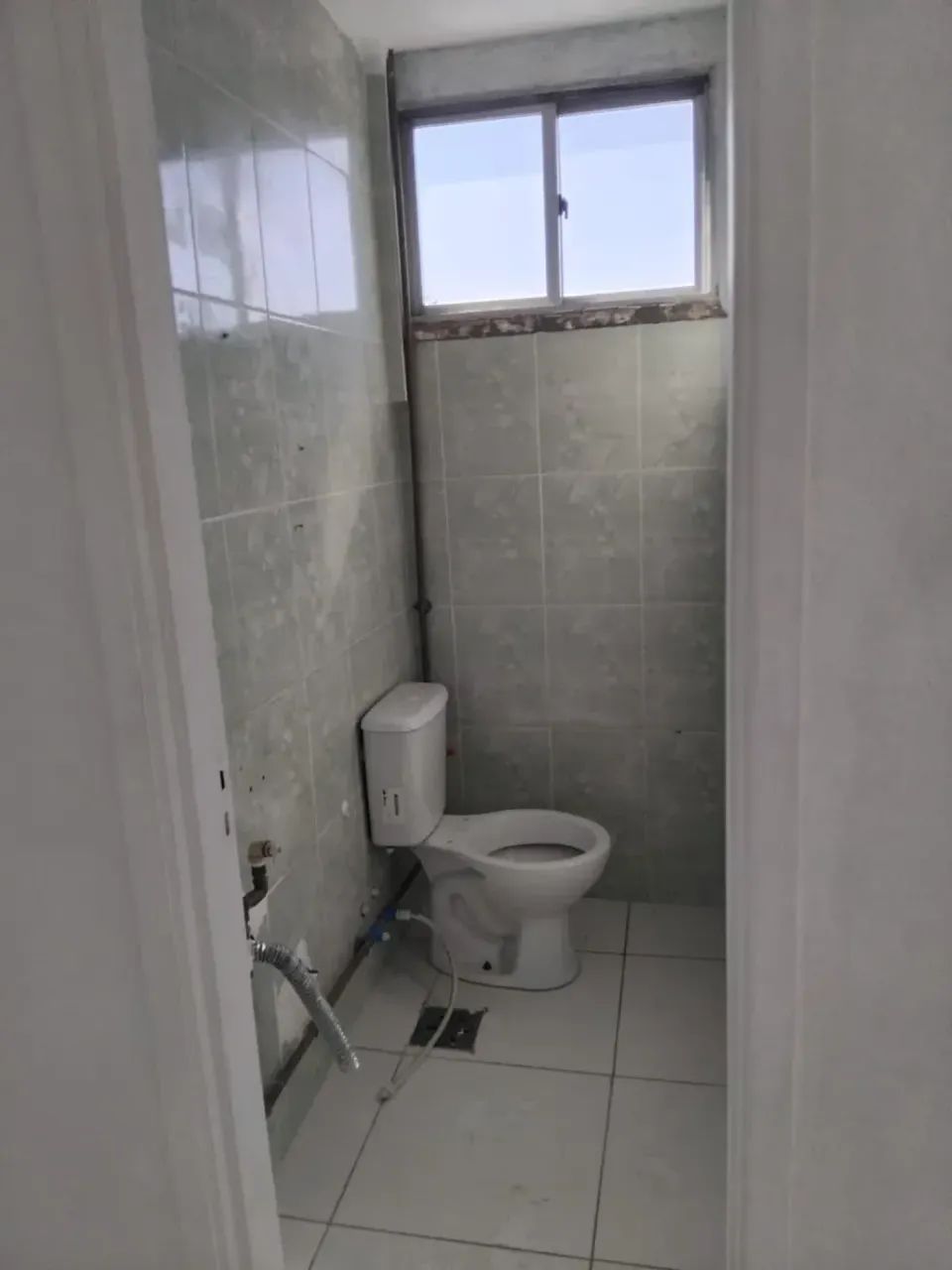 Excelente sala comercial andar alto na Freguesia (Jacarepaguá) - Rio de Janeiro - RJ - Foto 9
