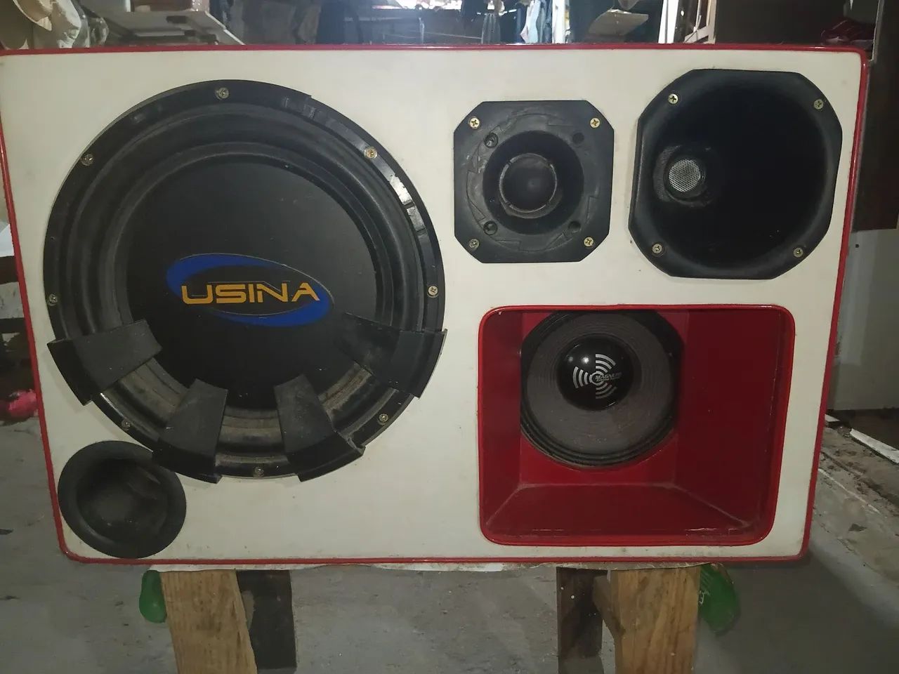Caixa com módulo 