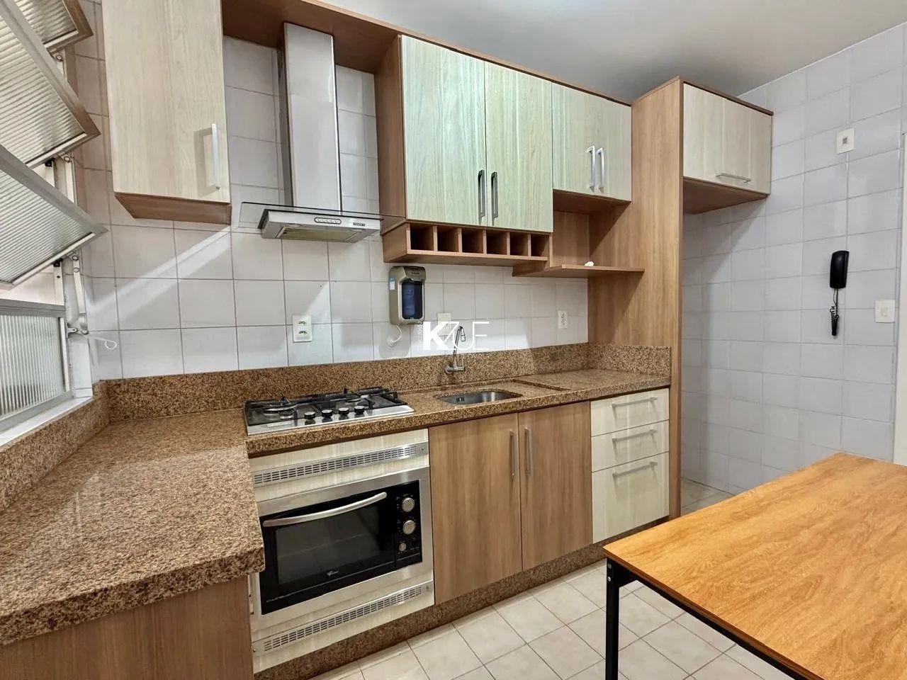 Apartamento no estreito, com elevador e sacada! - Foto 3