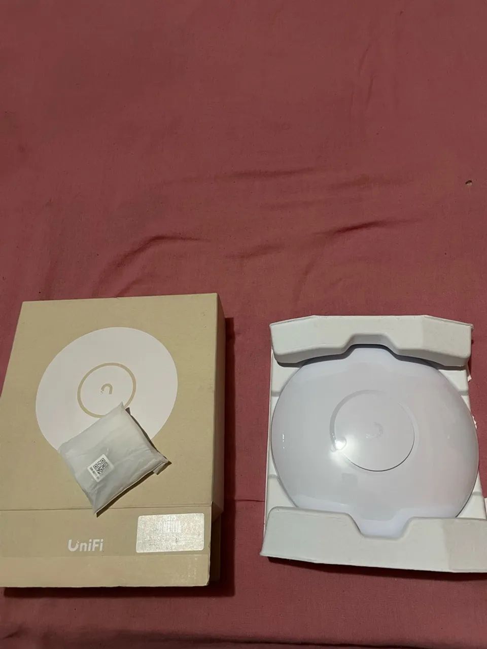 Roteador Ubiquiti UniFi U7 Lite Access Point (AP) - Foto 2