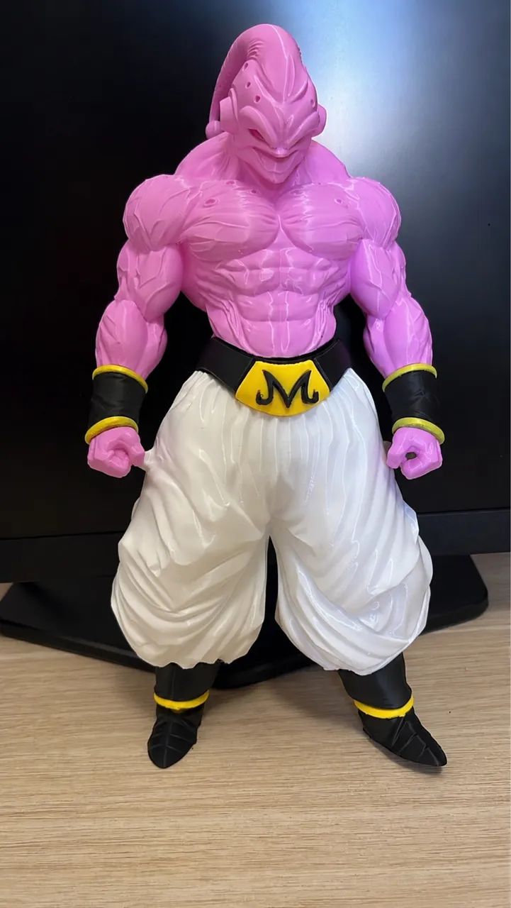Boneco majin buu