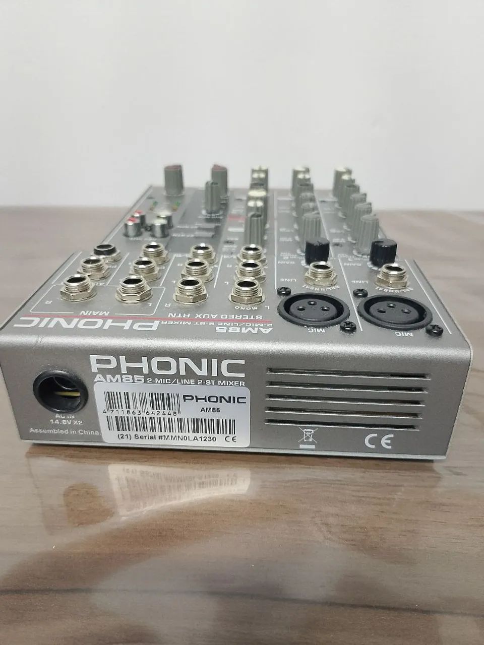 Mesa de som Phonic AM85 - Foto 2