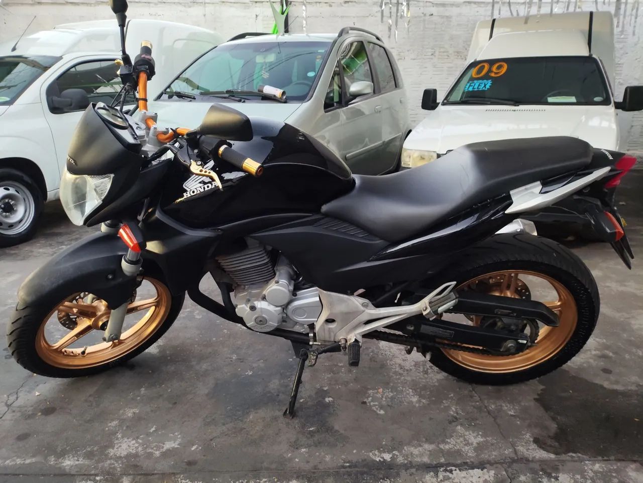 CB 300 2013 - Foto 3