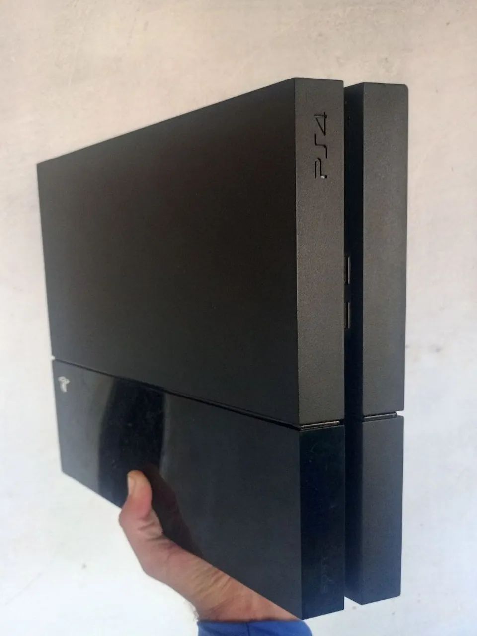 PS4 FAT