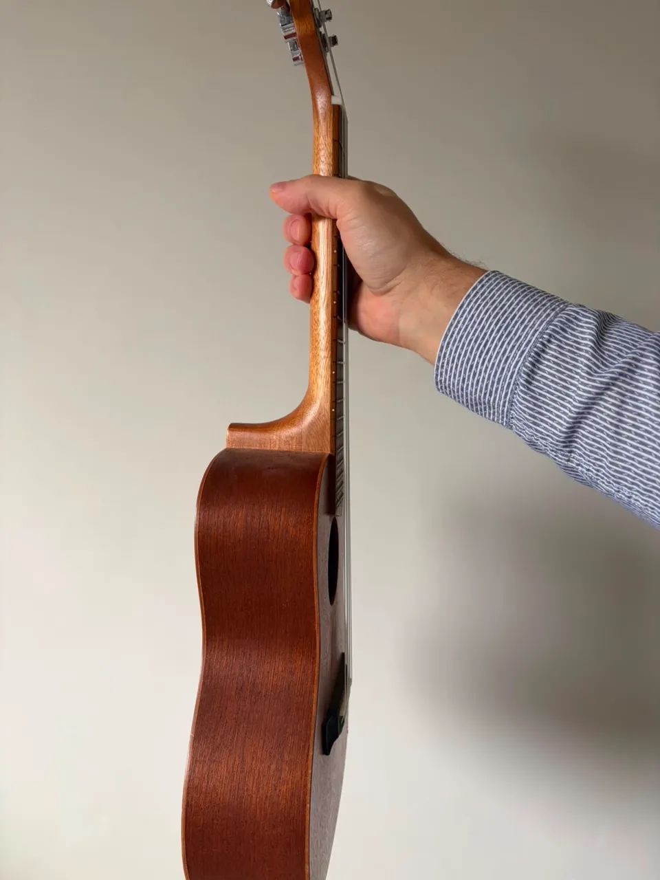 Ukulele Tagima - Foto 3