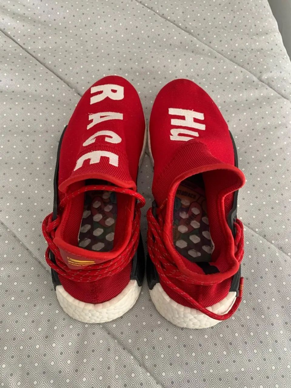 Adidas NMD Hu Pharrell Williams Scarlet Tam 9 USD - Calçados