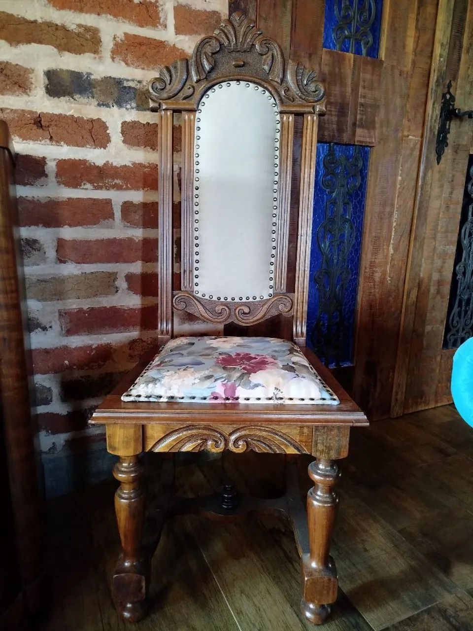 2 cadeiras antigas Luis XV, já restauradas - Foto 3
