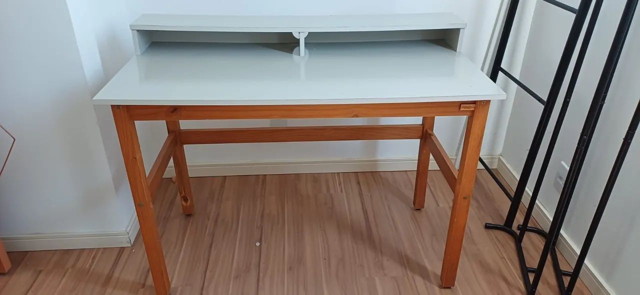 Escrivaninha  - Foto 2