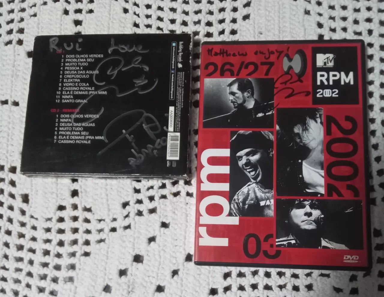 CD duplo e DVD da banda RPM com autógrafos