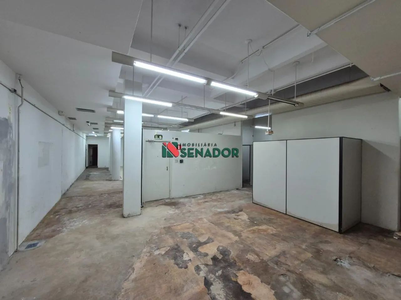 Sala à venda e para alugar em Londrina, Centro, com 377.18 m² - Foto 2
