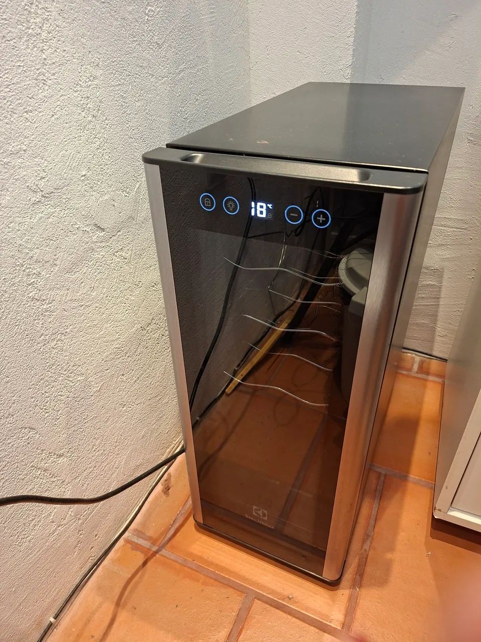 Adega Electrolux  - Foto 2