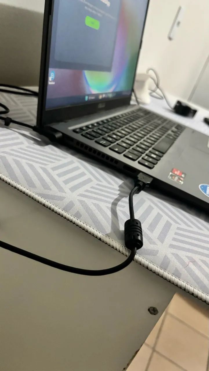 Notebook ASUS Ryzen 5 - Foto 3