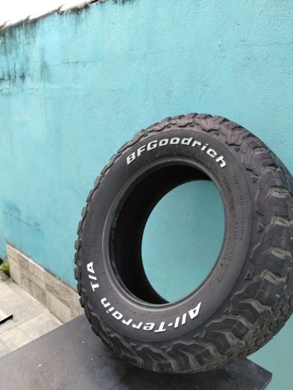 Pneu 235/70 R16 - Foto 2