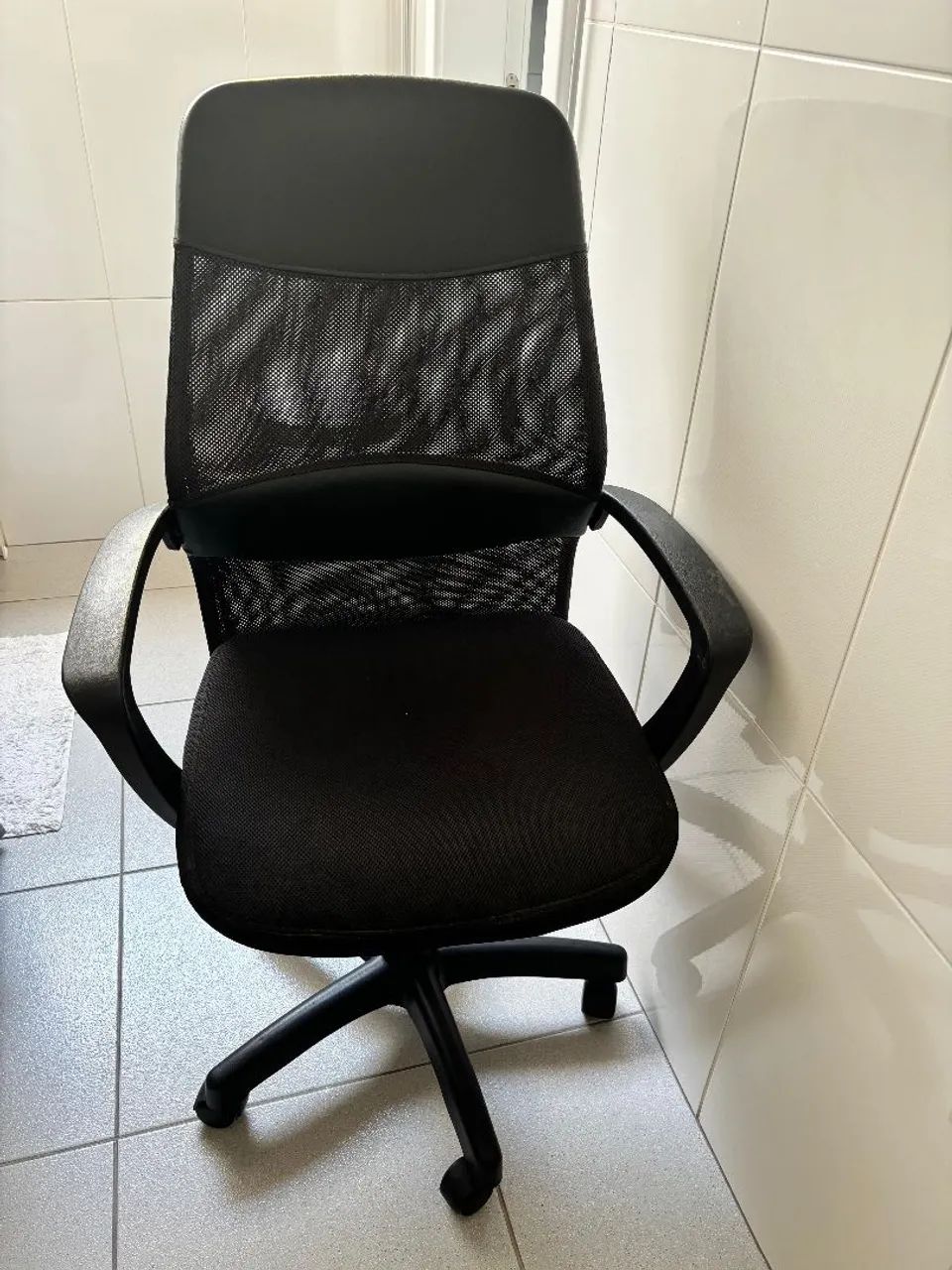 Duas cadeiras executivas- podem ser vendidas separadamente  - Foto 3