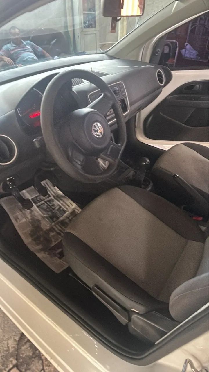 Volkswagen Up! up! take 1.0 Total Flex 12V 5p 2015