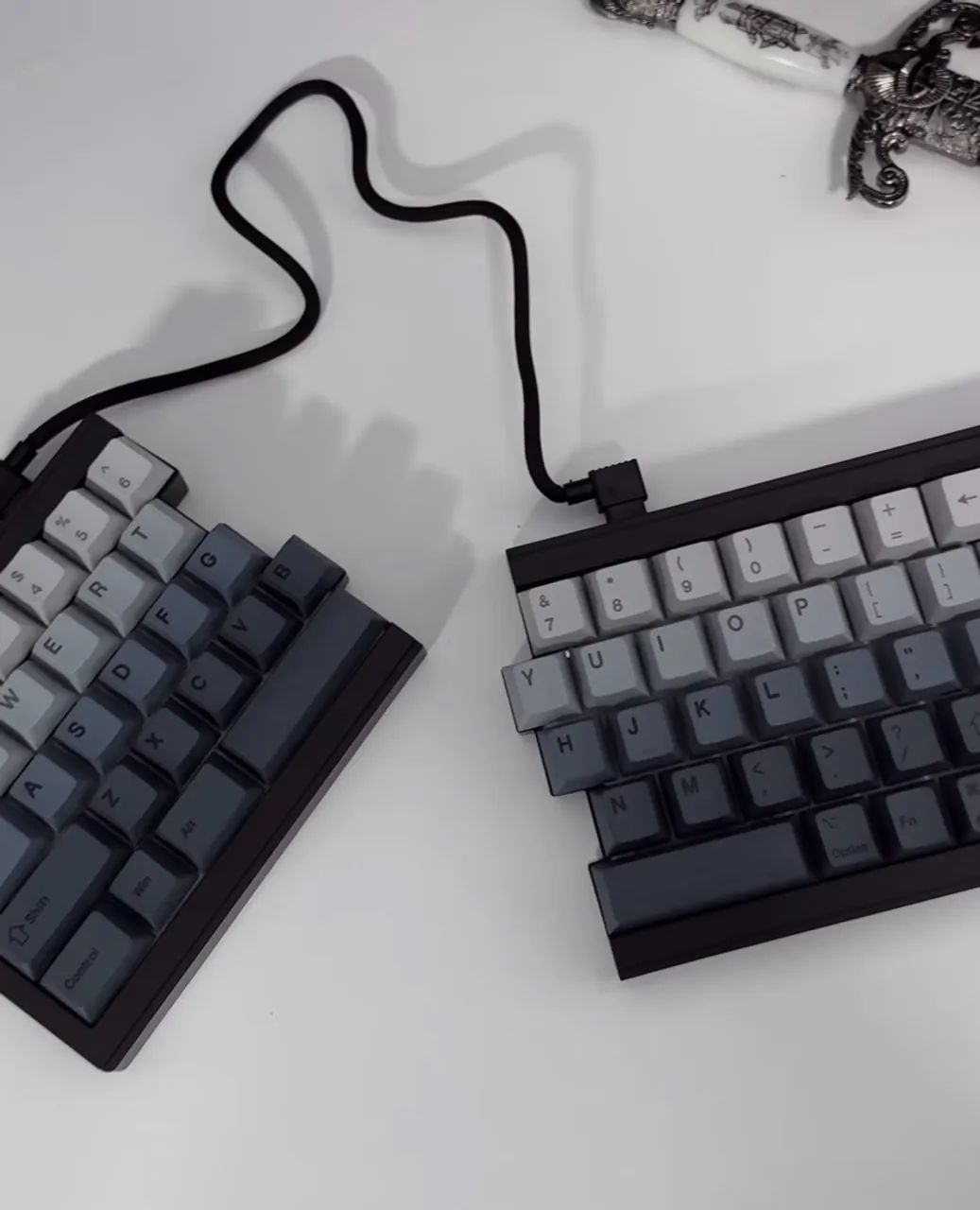 Teclado Epomaker Split65 - Foto 2