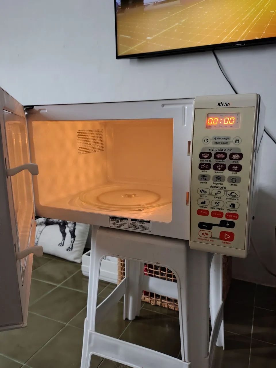 Microondas Brastemp conservado  - Foto 4