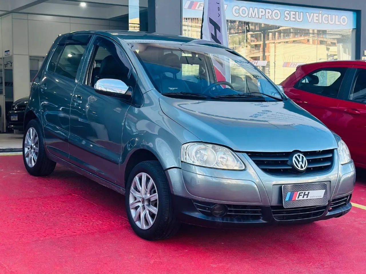 Volkswagen Fox 1.0 MI Total Flex 8V 5P 2009 - Foto 4